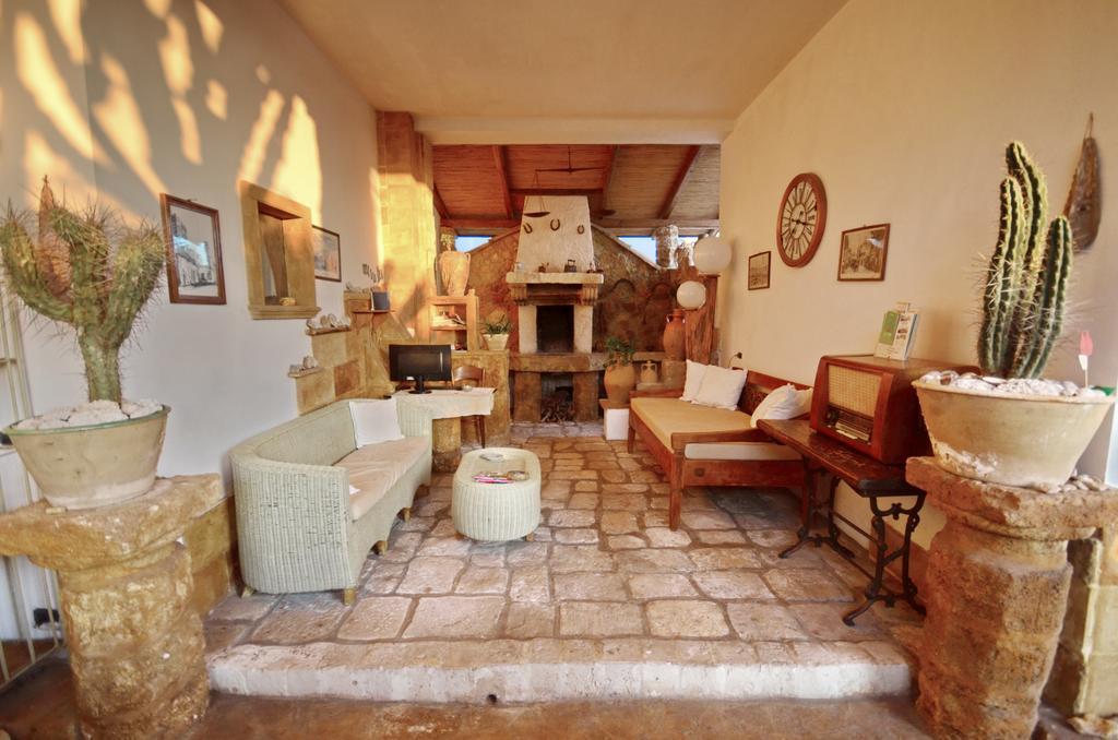 Felline In Bed&Breakfast Dimora Di Charme El Salento Extérieur photo