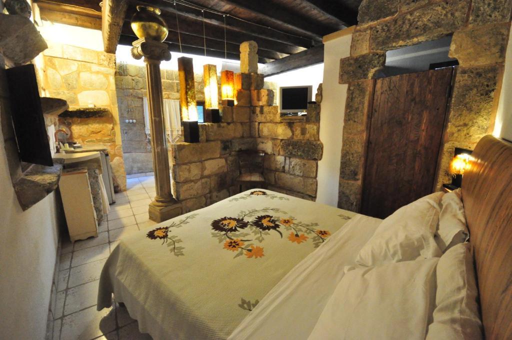 Felline In Bed&Breakfast Dimora Di Charme El Salento Chambre photo